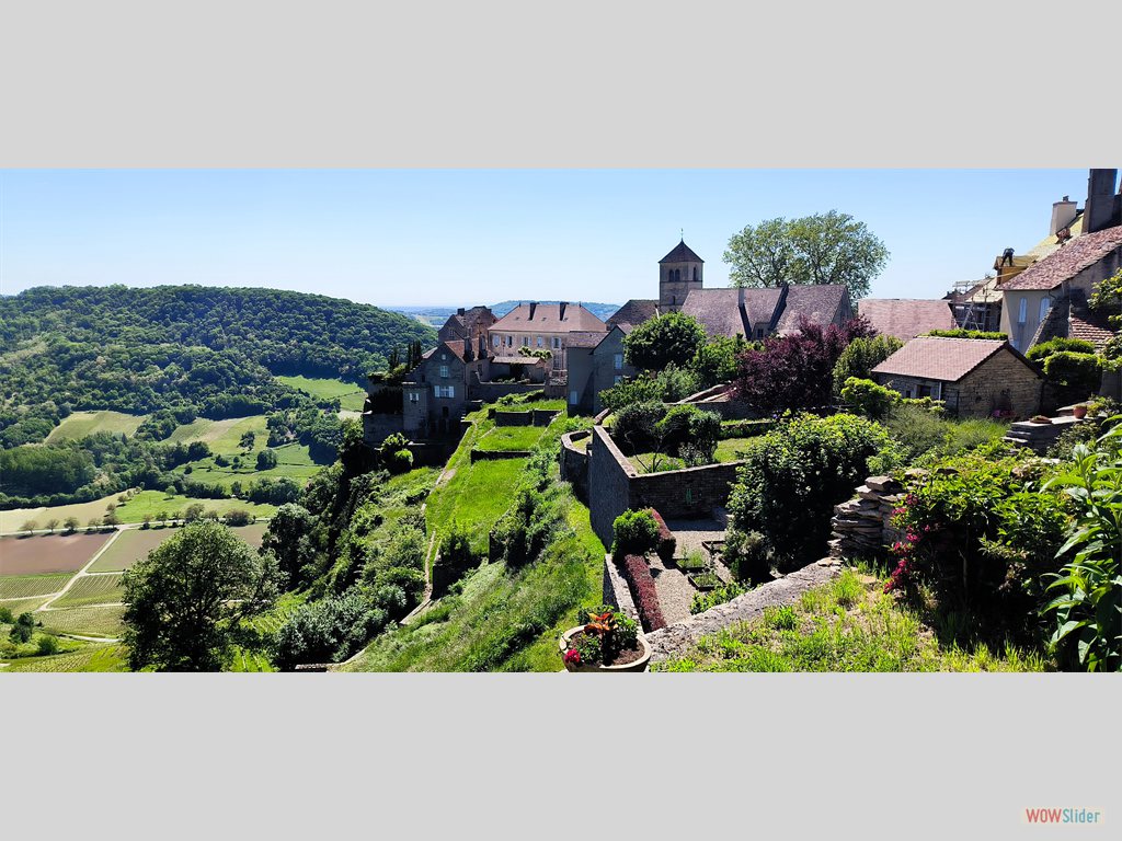 8-Chateau-Chalon, l'ancienne abbaye et les jardins
